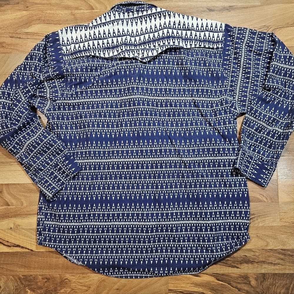 Wrangler XL Western Aztec Print Shirt Blue Geometric Button Front - Picture 6 of 6